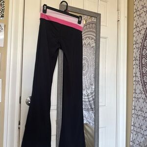 Y2K VINTAGE Black Yoga Pants with Pink Waistband
